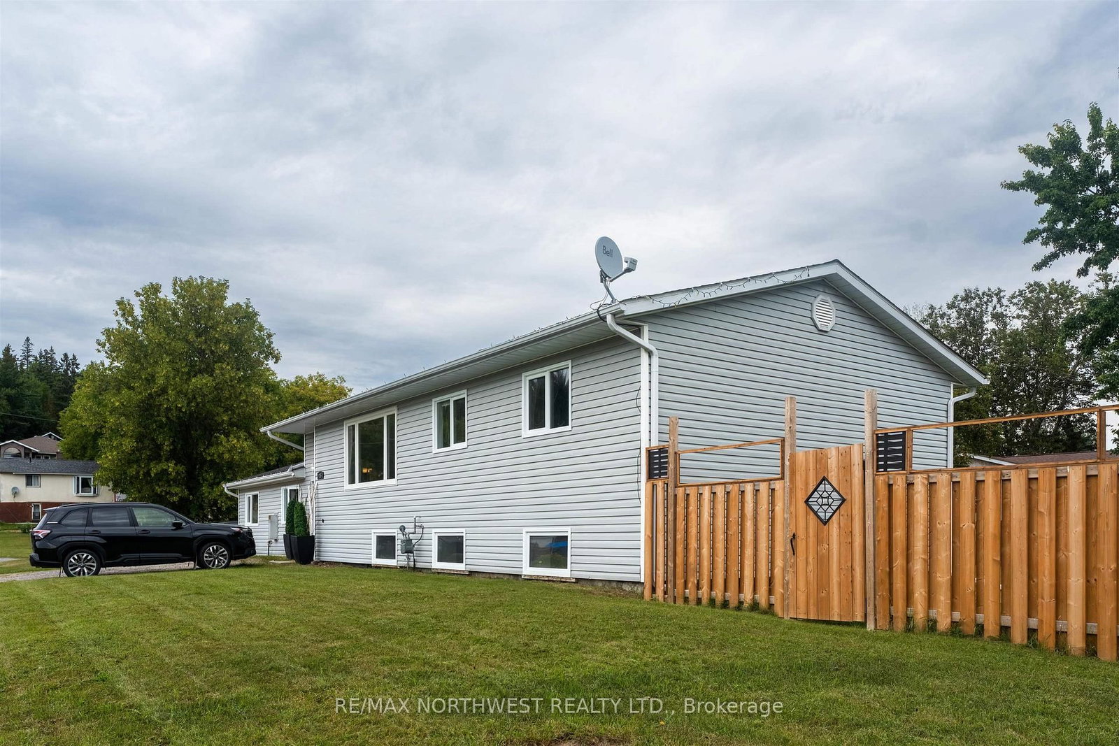 25 Park Avenue • Kenora, ON photo 43