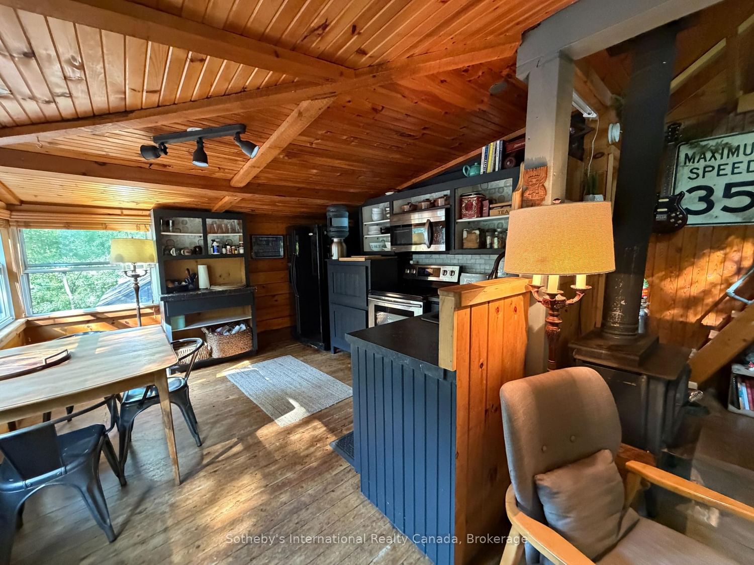 1209 NORTH KAHSHE LAKE Road • Gravenhurst, ON photo 13