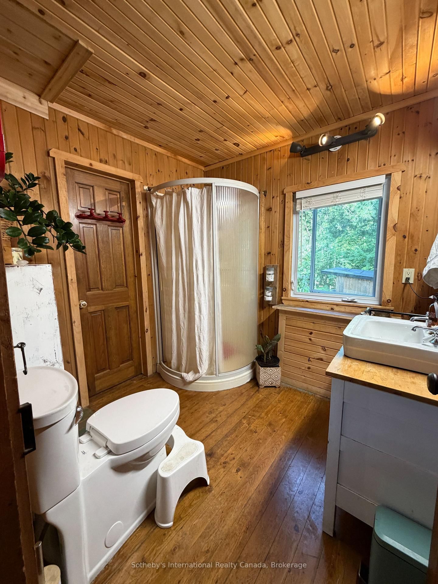 1209 NORTH KAHSHE LAKE Road • Gravenhurst, ON photo 18