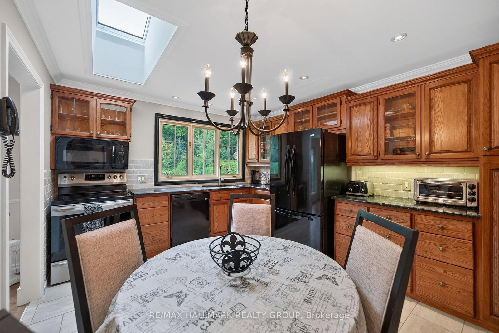 104 Northpark Drive • Ottawa, ON photo 14