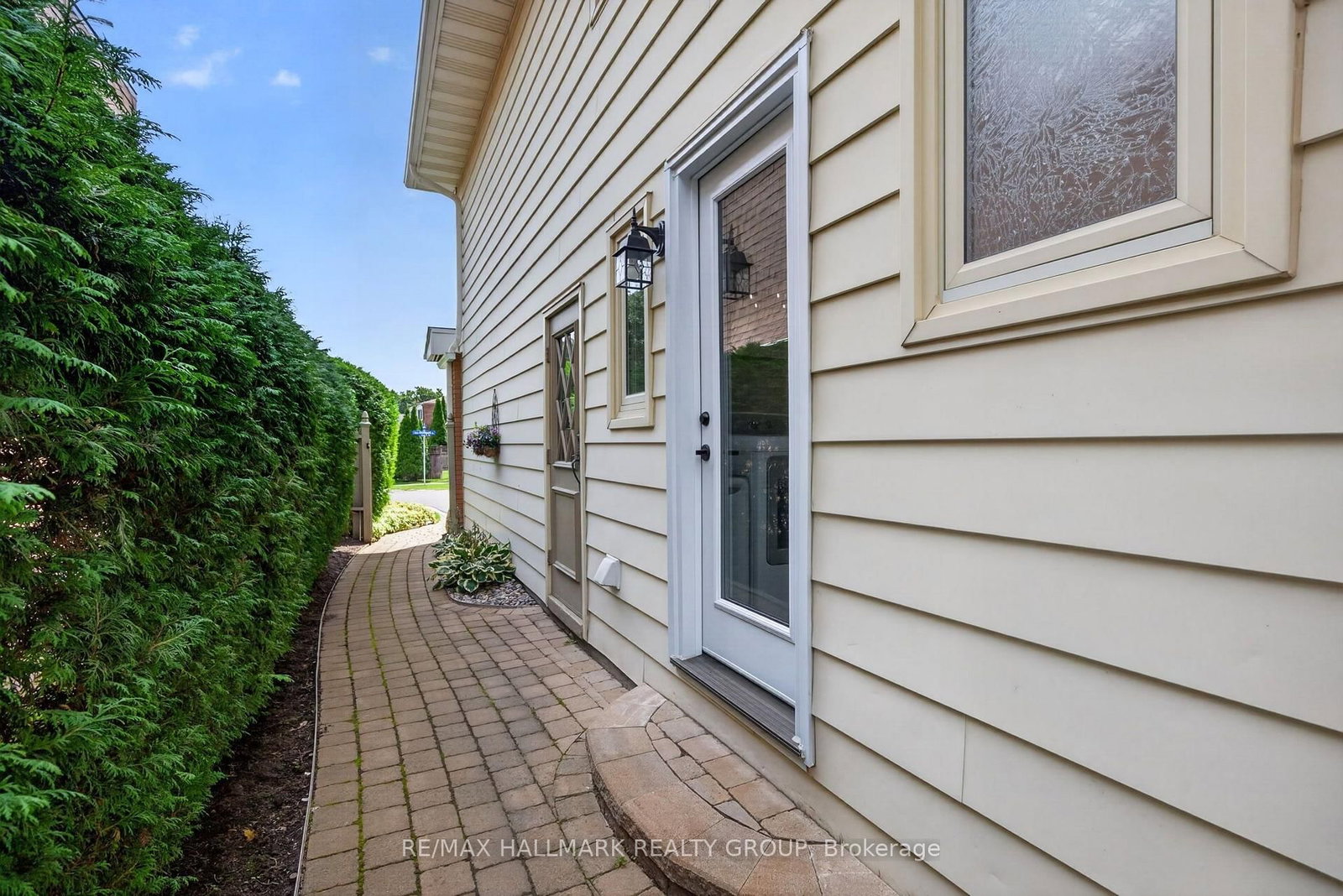 104 Northpark Drive • Ottawa, ON photo 21