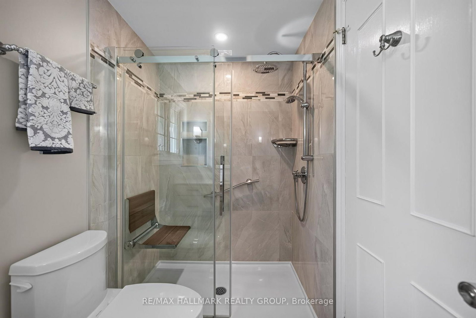 104 Northpark Drive • Ottawa, ON photo 27