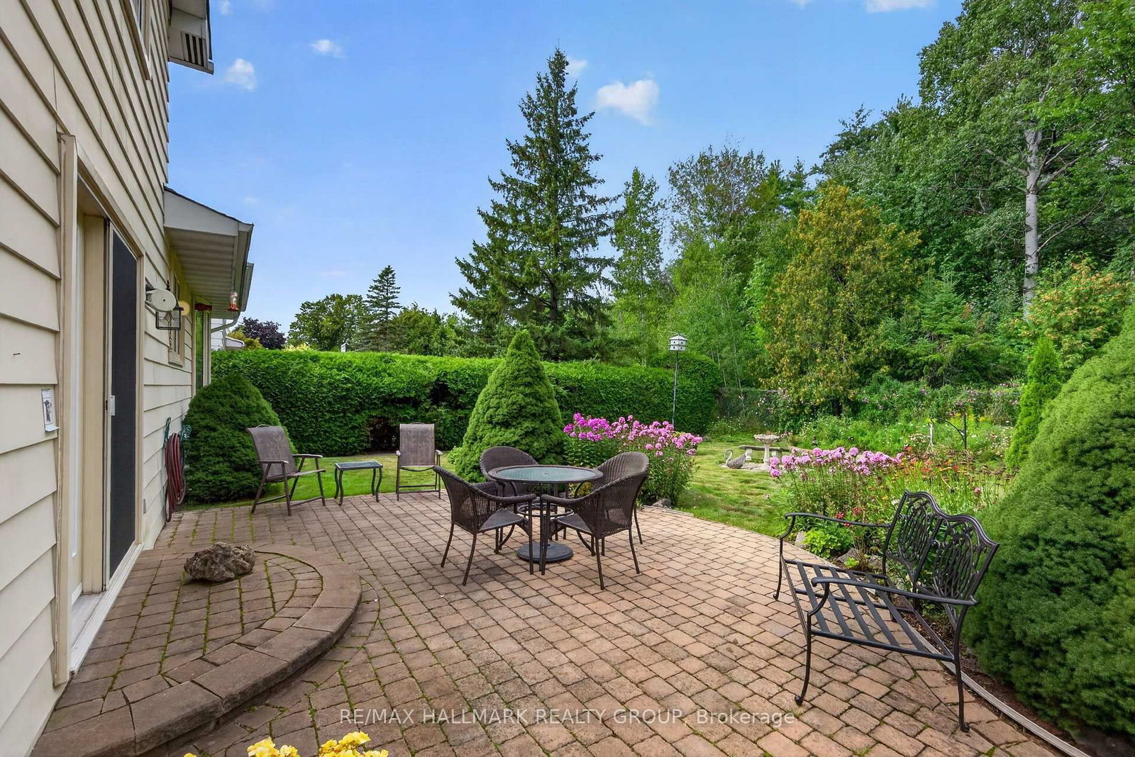 104 Northpark Drive • Ottawa, ON photo 43