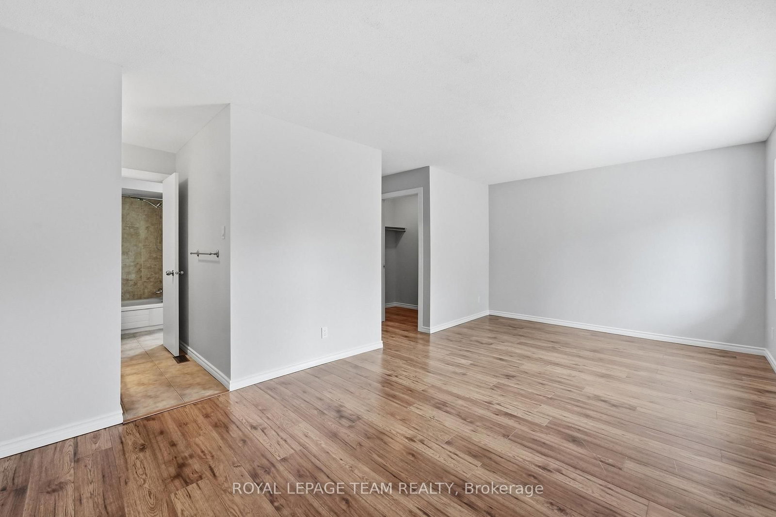 304 Valade Crescent • Orleans, ON photo 21