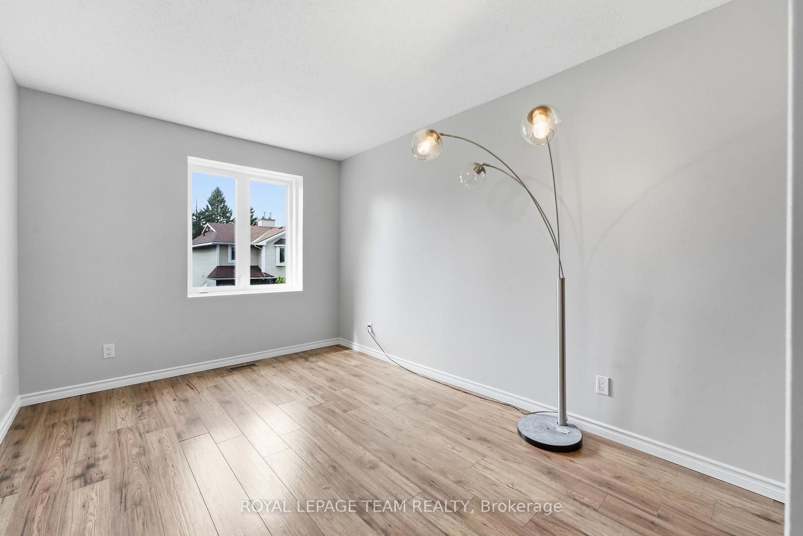 304 Valade Crescent • Orleans, ON photo 29