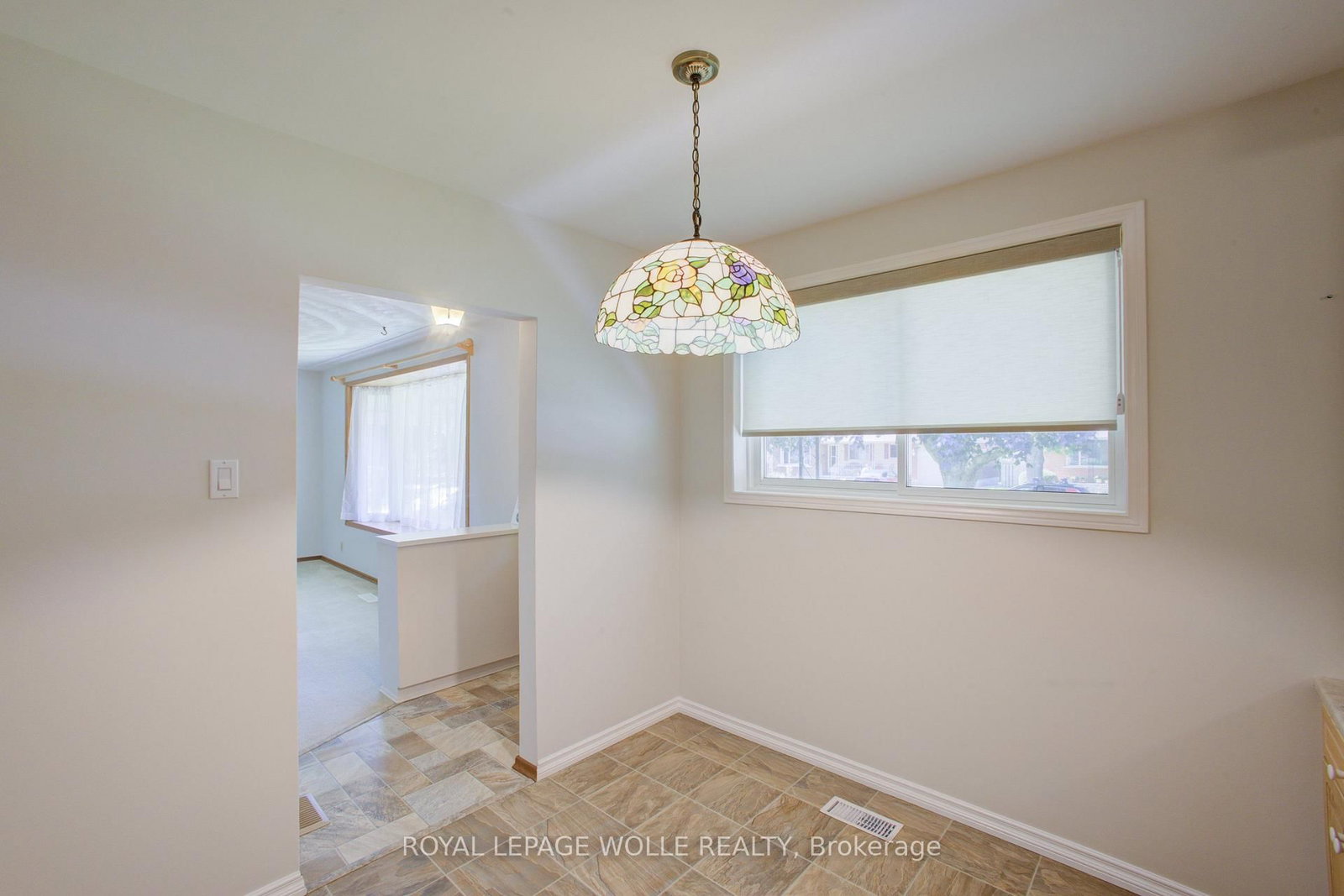 52 Queenston Crescent • Kitchener, ON photo 12