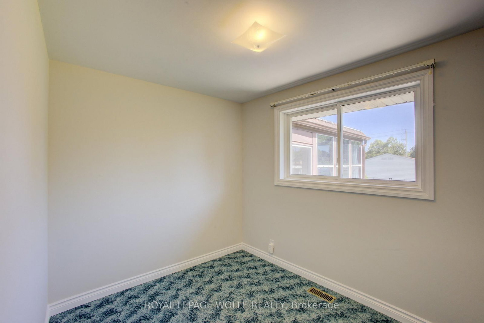 52 Queenston Crescent • Kitchener, ON photo 24