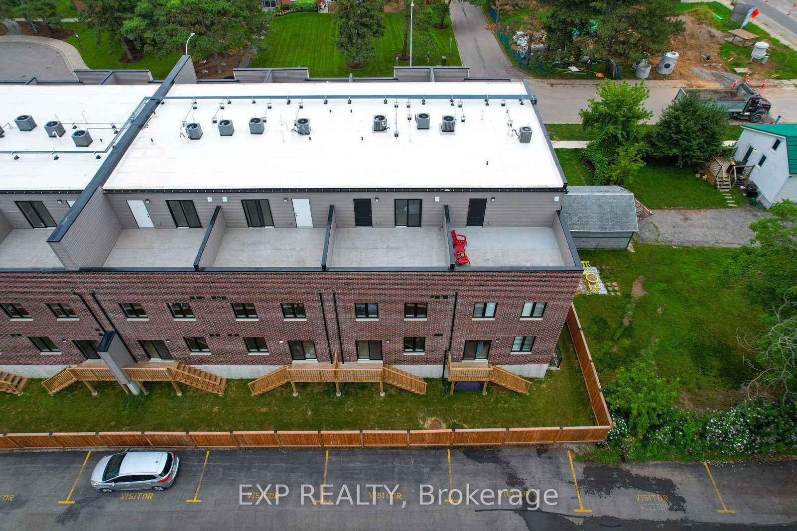 2 Slessor Boulevard • #12 • Grimsby, ON photo 39