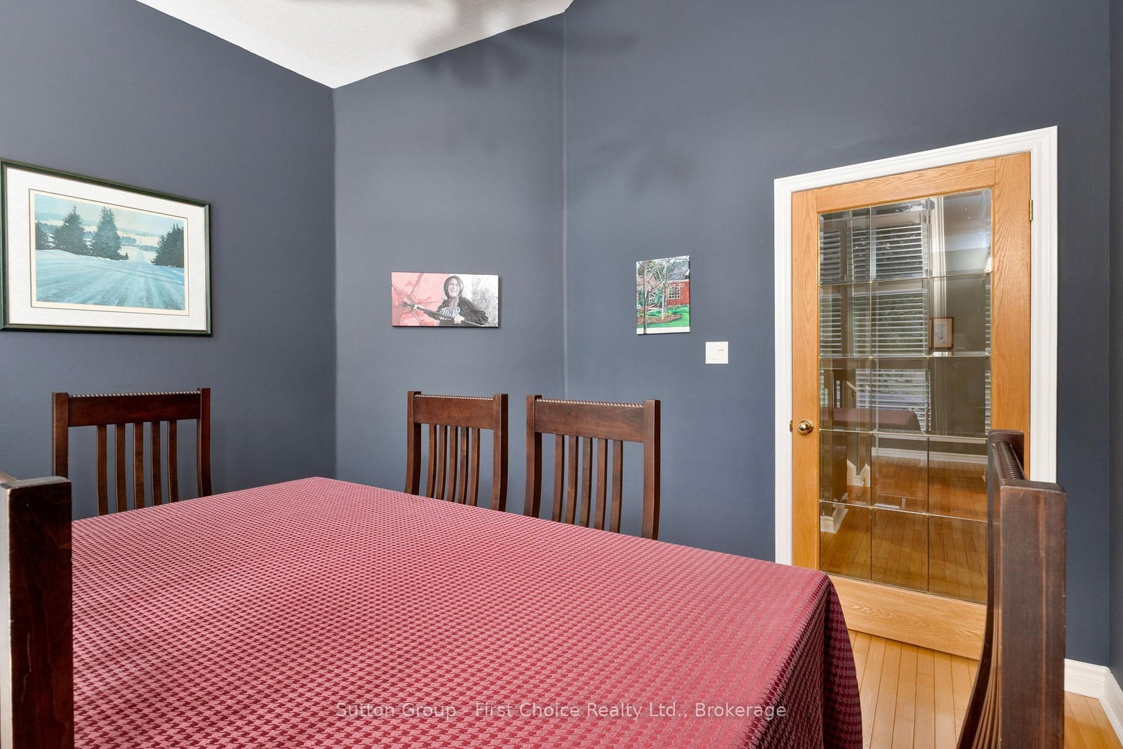 70 Crawford Street • Stratford, ON photo 11