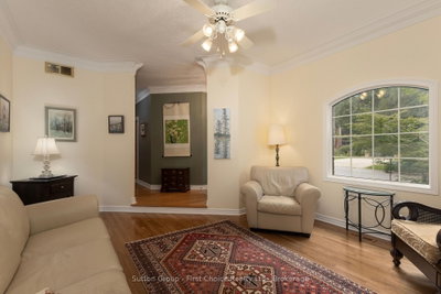 70 Crawford Street • Stratford, ON photo 8