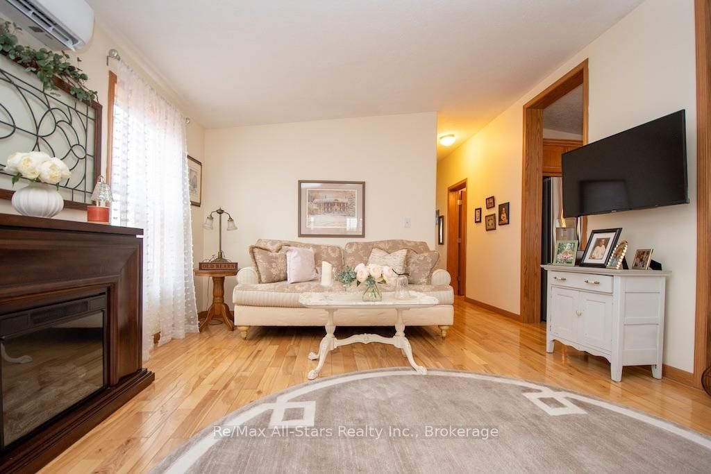 51 Creekside Circle • Kawartha Lakes, ON photo 15