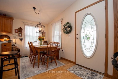 51 Creekside Circle • Kawartha Lakes, ON photo 8