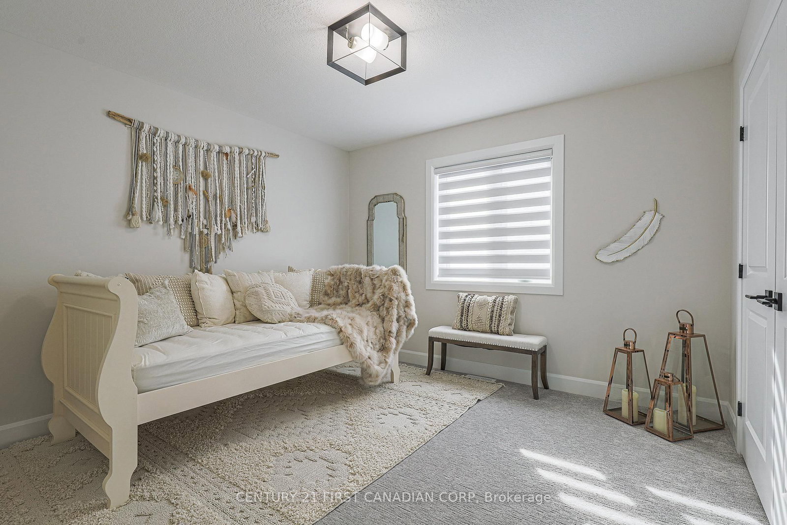 3436 EMILYCARR Lane • London South, ON photo 33