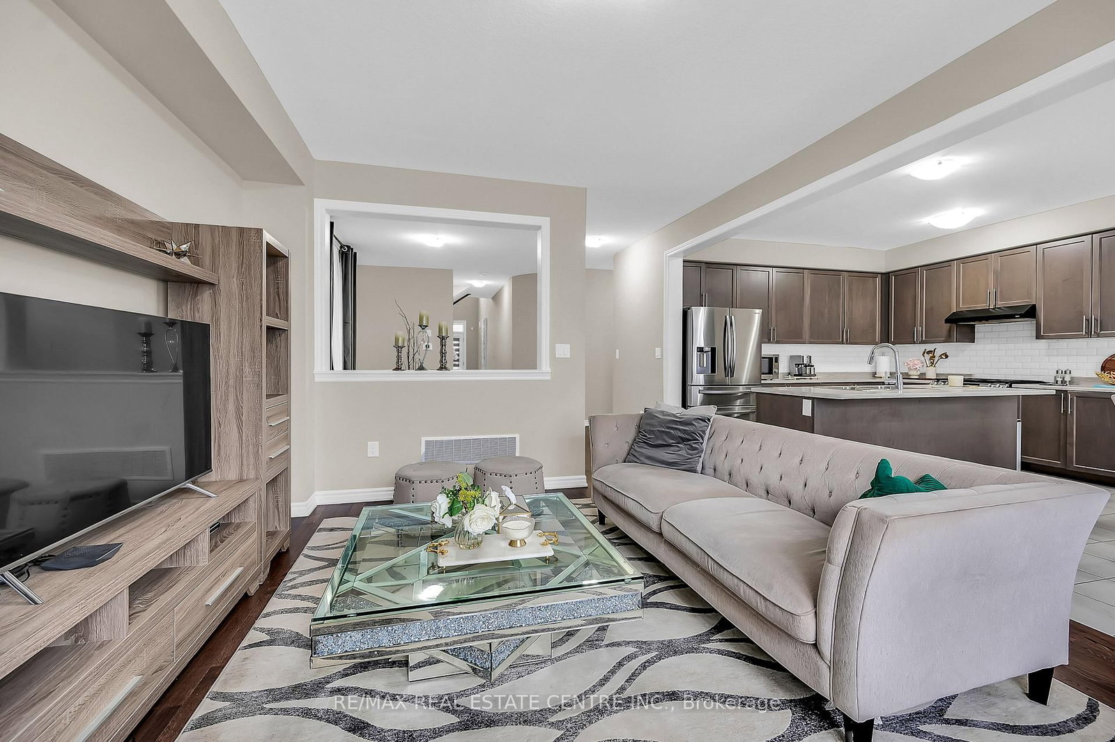 198 Whithorn Crescent • Haldimand, ON photo 15