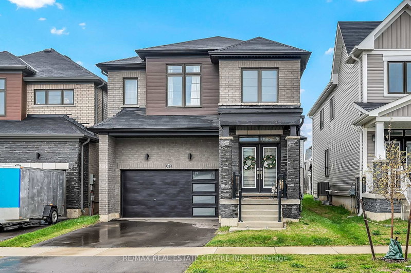 198 Whithorn Crescent