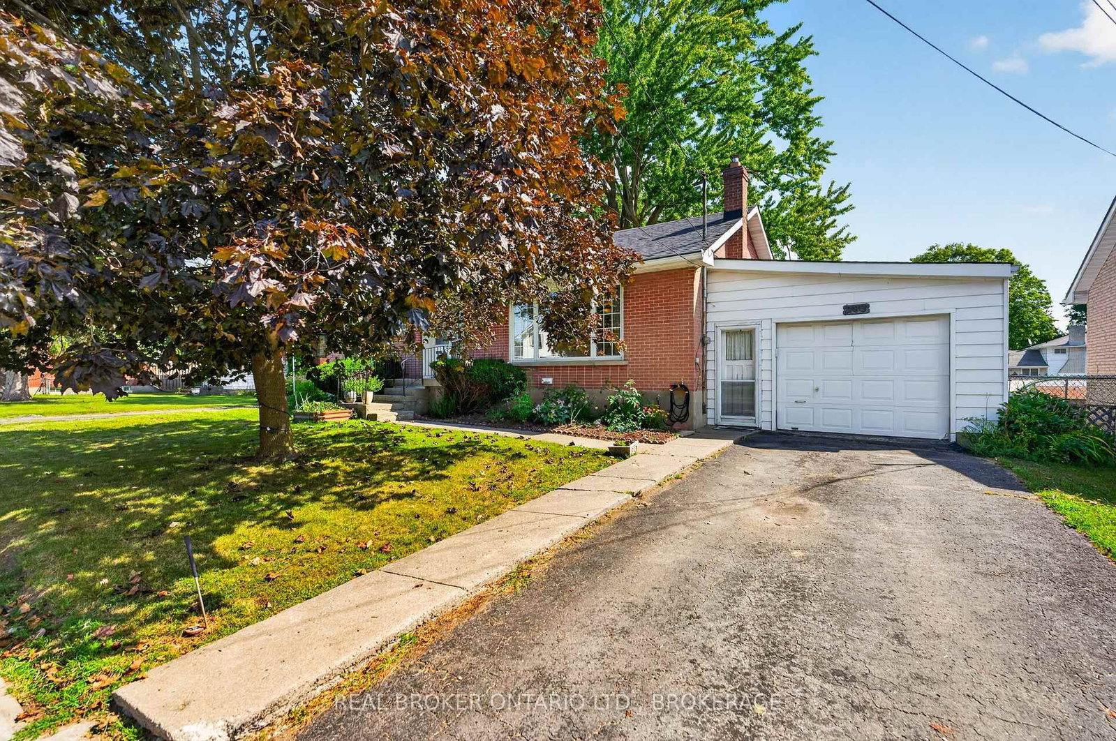 283 Camden Road • Greater Napanee, ON photo 2