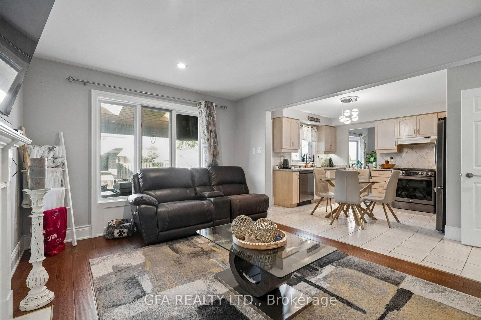 34 Harbottle Court • Hamilton, ON photo 12