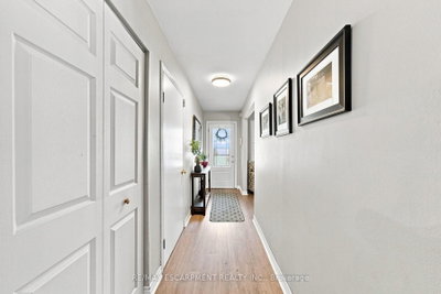 143 Independence Drive • Hamilton, ON photo 5