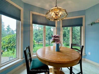 3 Governors Drive • Kawartha Lakes, ON photo 6