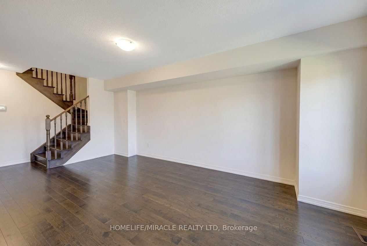 96 Esther Crescent S • Thorold, ON photo 11