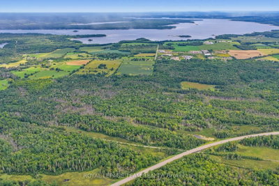 000 Greenwood Road • Pembroke, ON photo 2