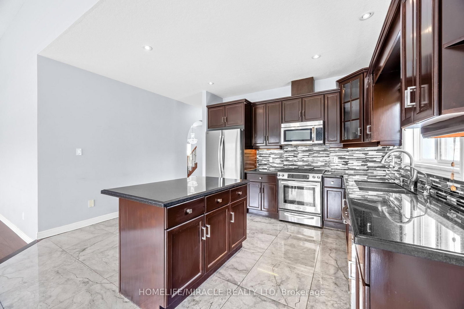 4 Clairfields Drive W • Guelph, ON photo 15