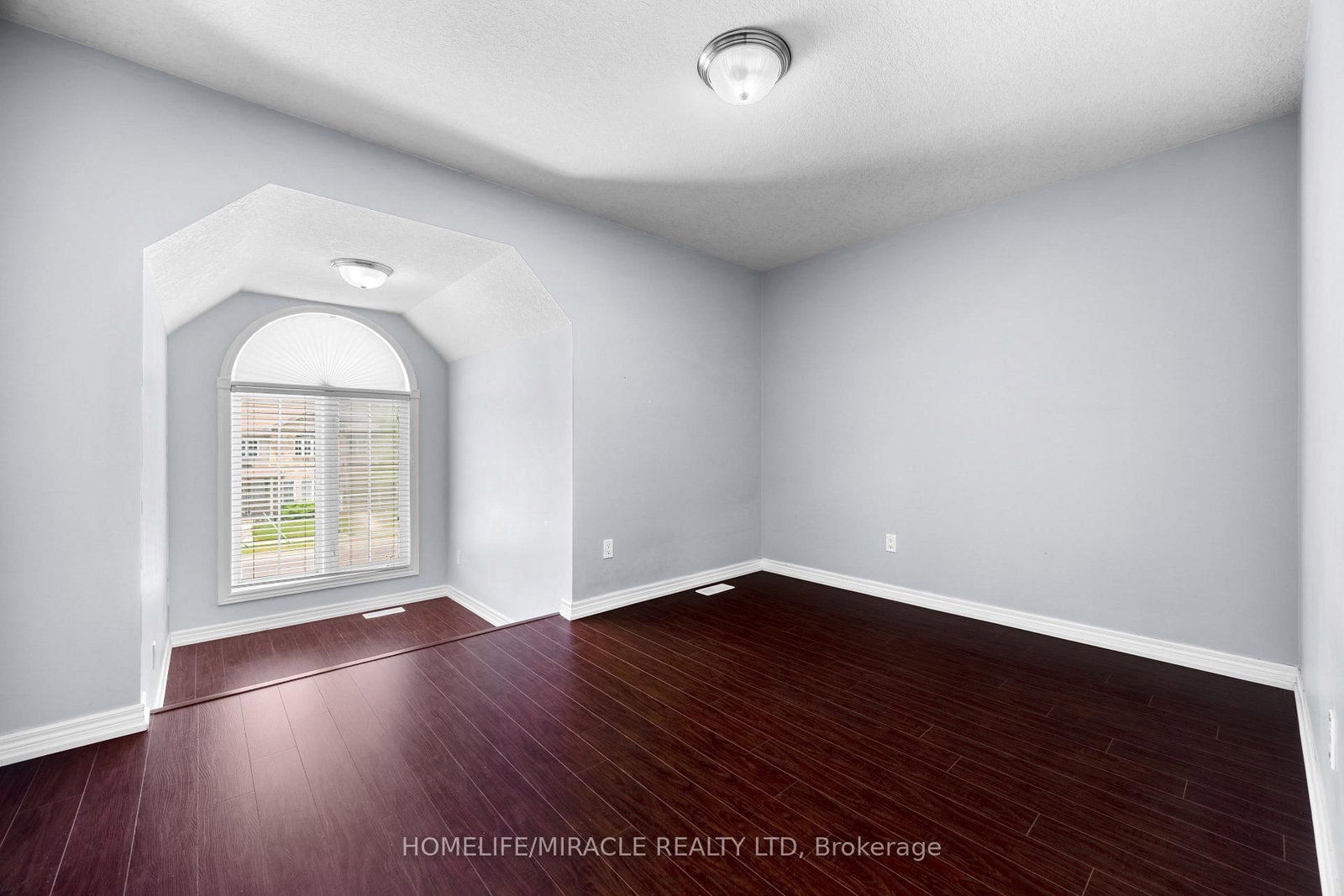 4 Clairfields Drive W • Guelph, ON photo 29