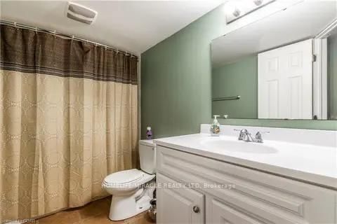 4 Clairfields Drive W • Guelph, ON photo 50