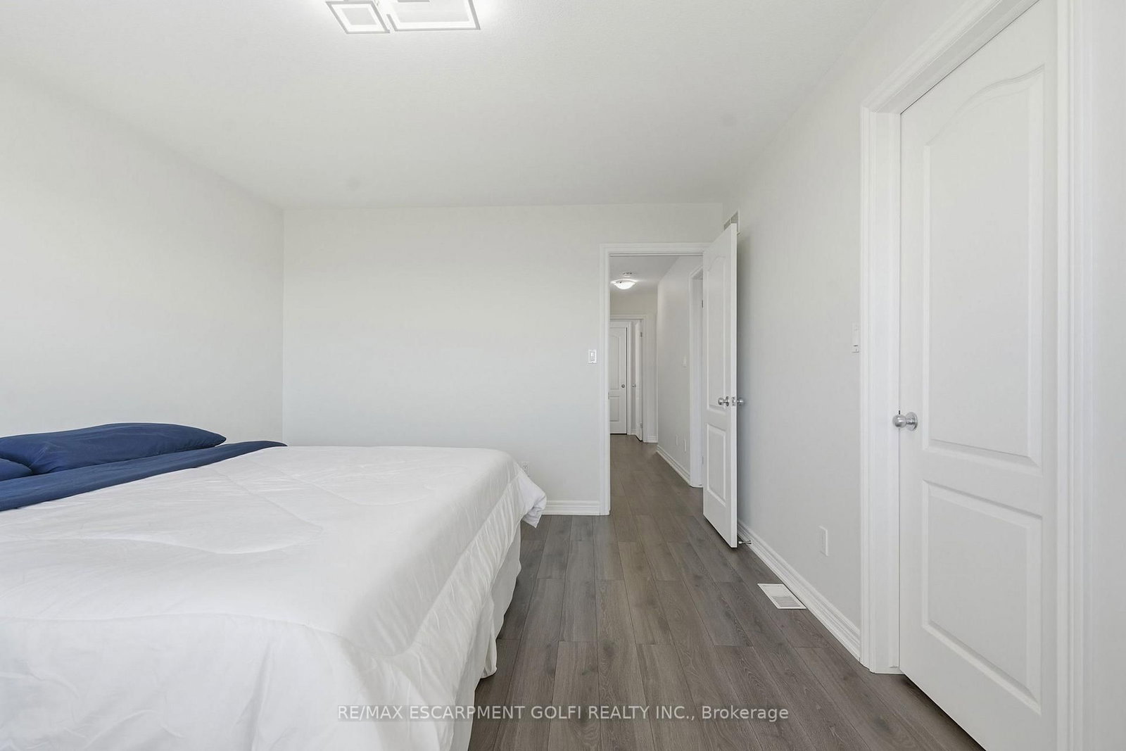 8540 Milomir Street • Niagara Falls, ON photo 11