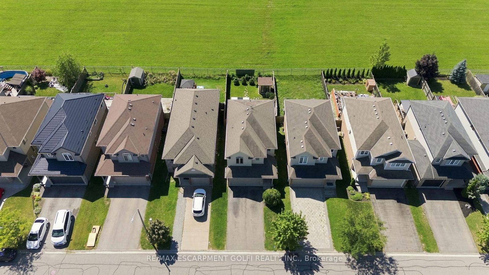 8540 Milomir Street • Niagara Falls, ON photo 24