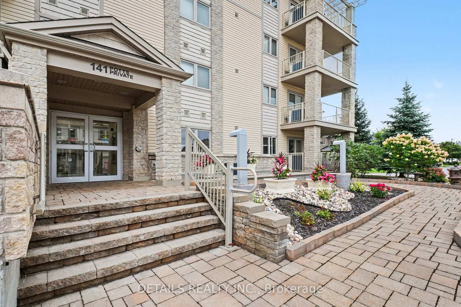 141 Potts Private • #212 • Ottawa, ON photo 15