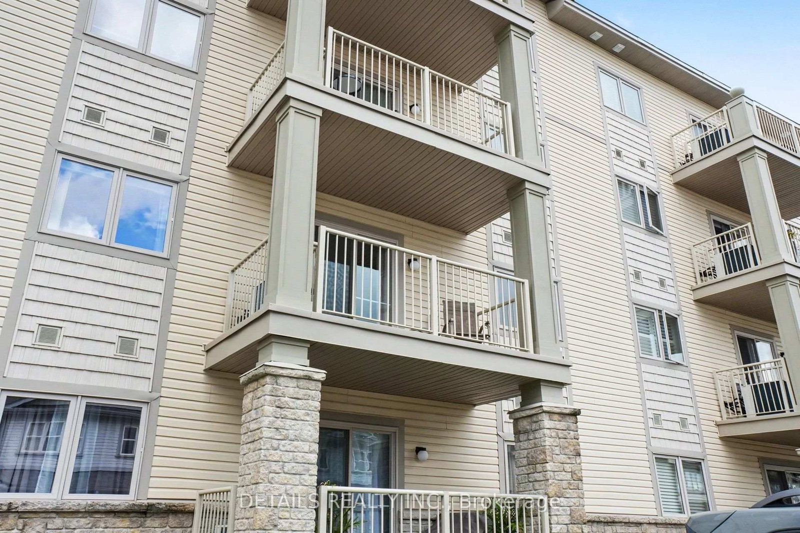 141 Potts Private • #212 • Ottawa, ON photo 19