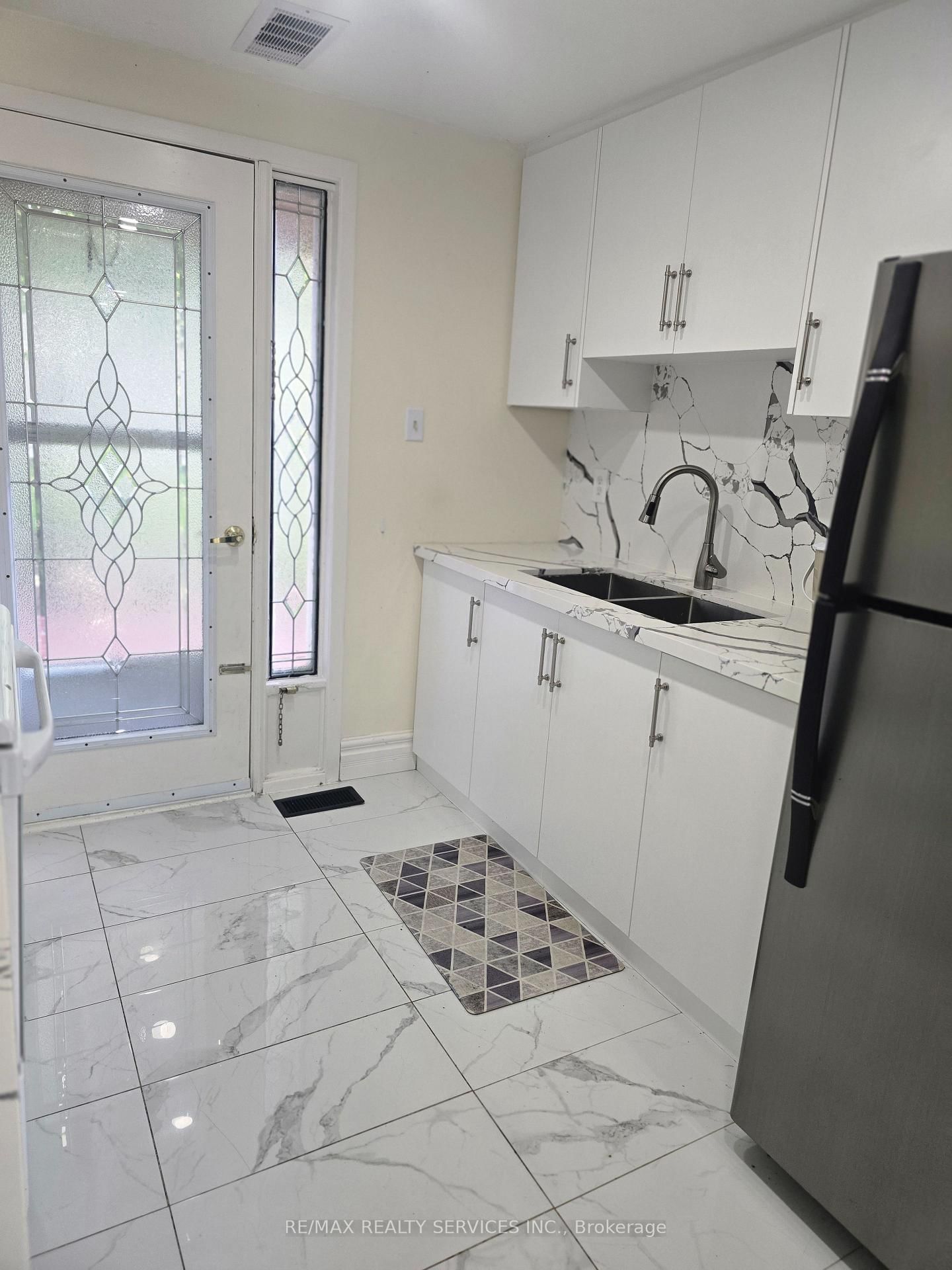 238 Linden Drive • Cambridge, ON photo 10