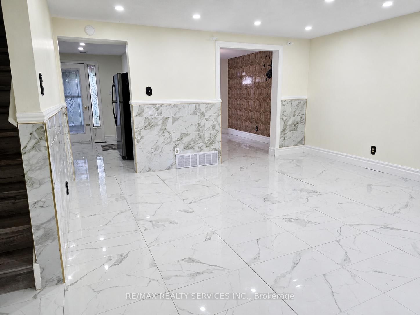 238 Linden Drive • Cambridge, ON photo 5