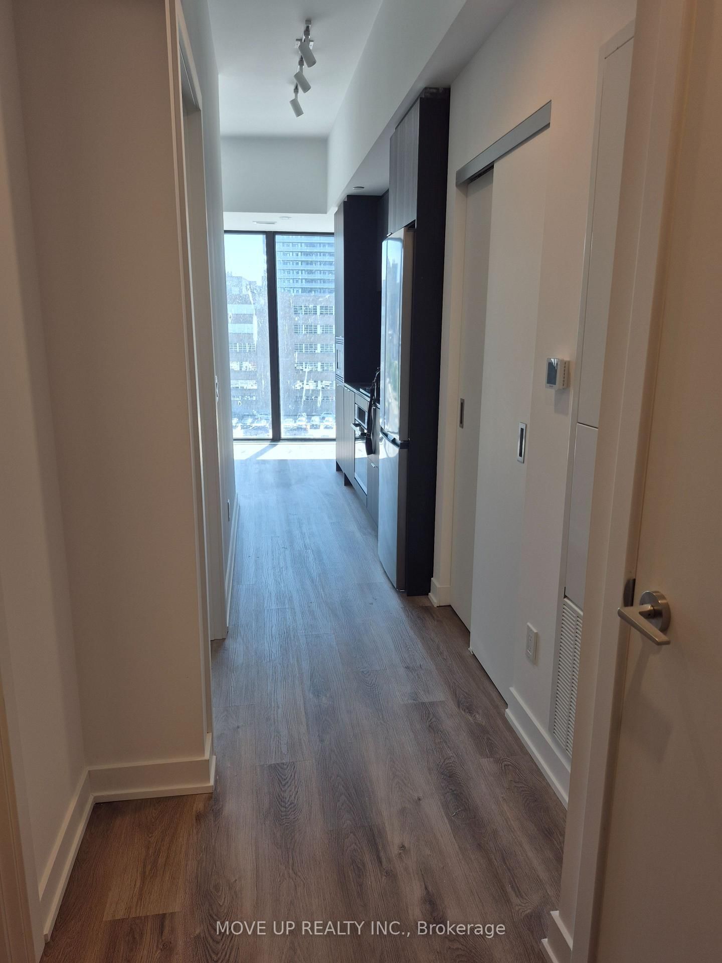 Condo for lease at 707-91 John Street North Street, Hamilton, Ontario, L8R 0B6 - Corktown - MLS: X13712520