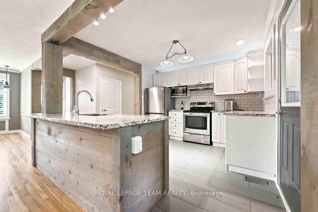 2141 Belair Drive • Ottawa, ON photo 10