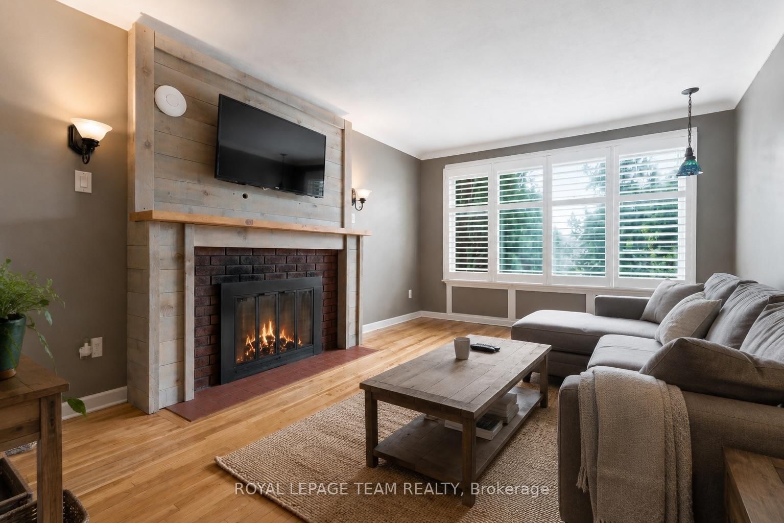 2141 Belair Drive • Ottawa, ON photo 18