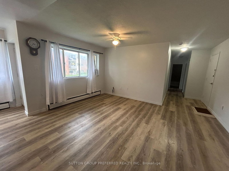 202 - 1174 Hamilton Road
