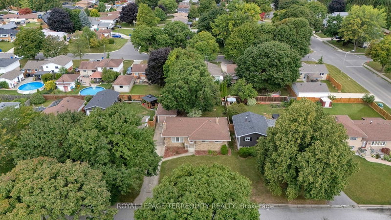 126 Partridge Crescent