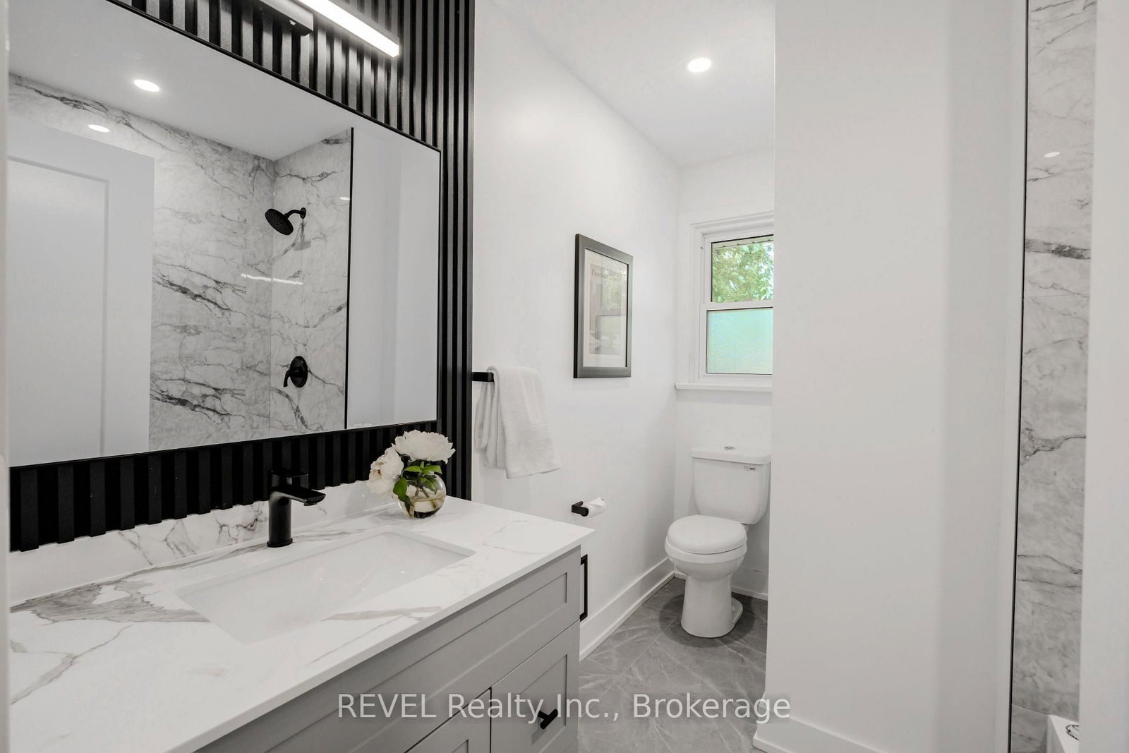 35 Burness Drive • St. Catharines, ON photo 16