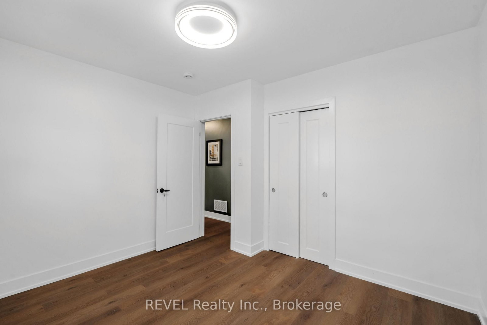 35 Burness Drive • St. Catharines, ON photo 21