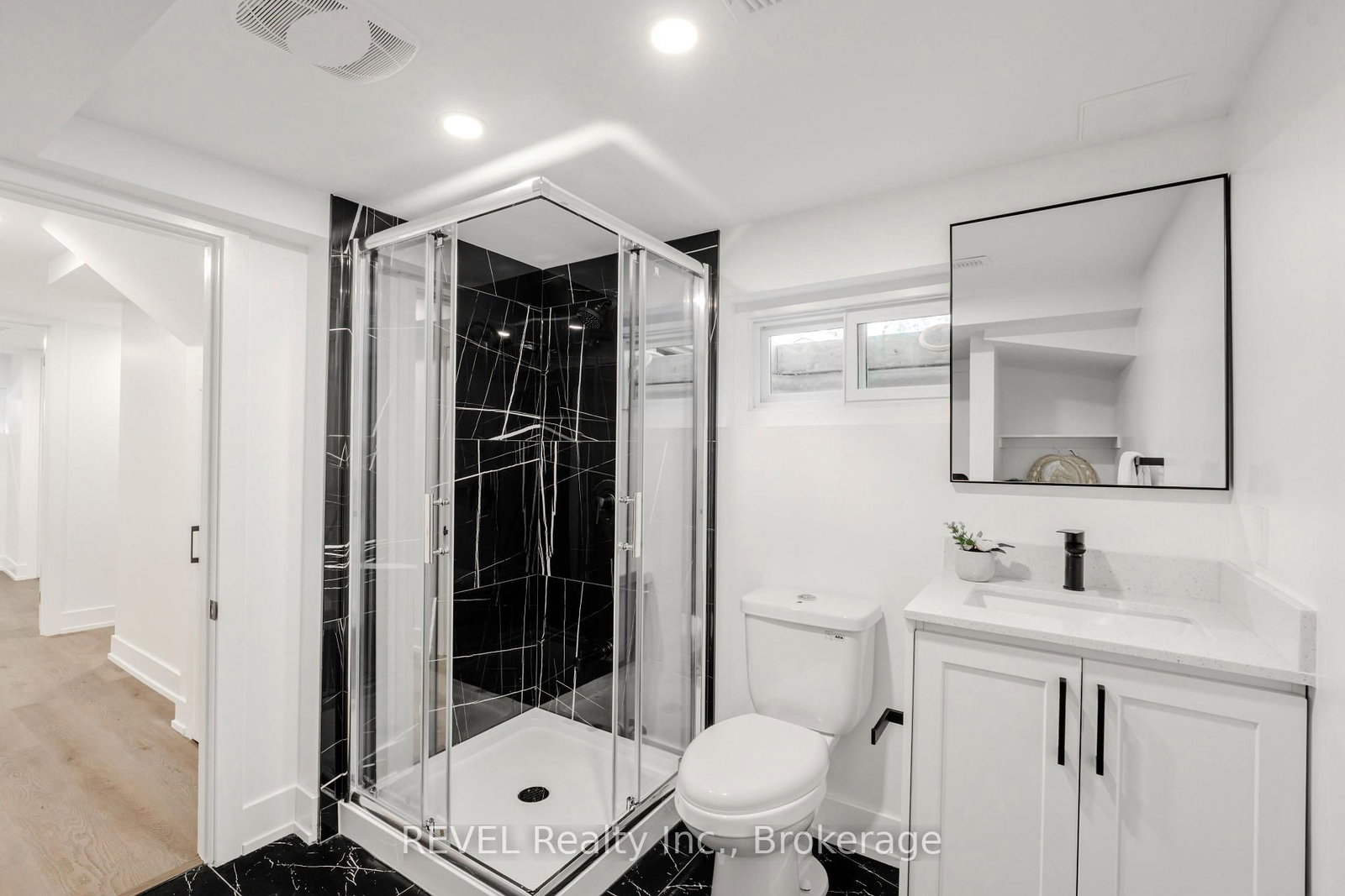 35 Burness Drive • St. Catharines, ON photo 33