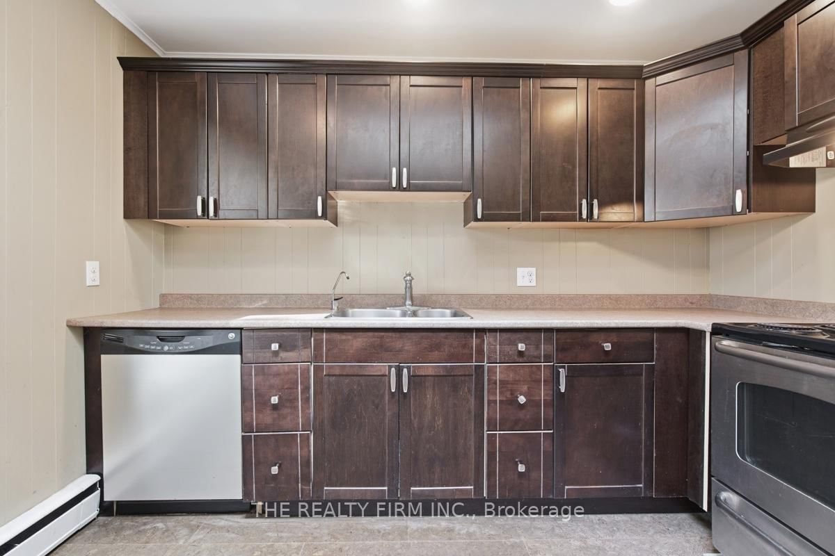 48 Lake Road • Lambton Shores, ON photo 25