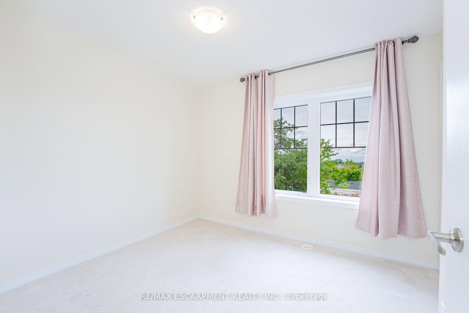 41 Utter Place • Hamilton, ON photo 40