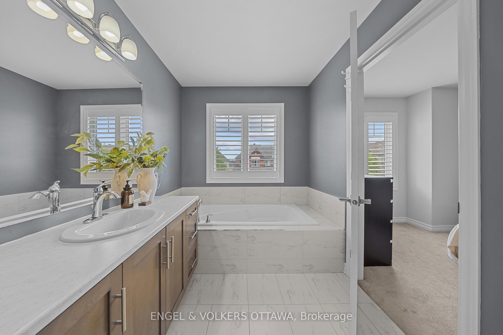 825 Loosestrife Way • Ottawa, ON photo 22