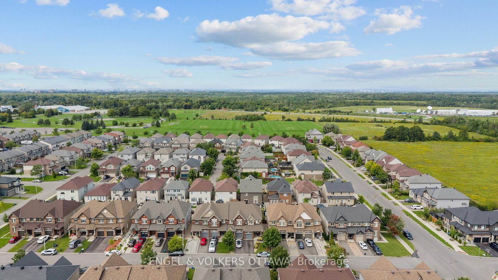 825 Loosestrife Way • Ottawa, ON photo 41