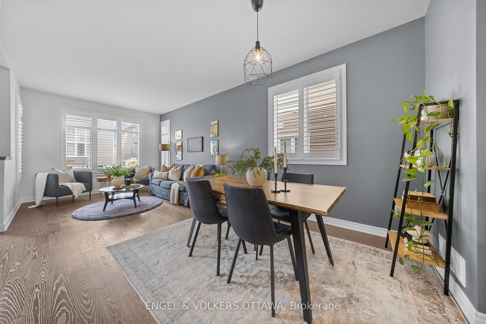 825 Loosestrife Way • Ottawa, ON photo 5