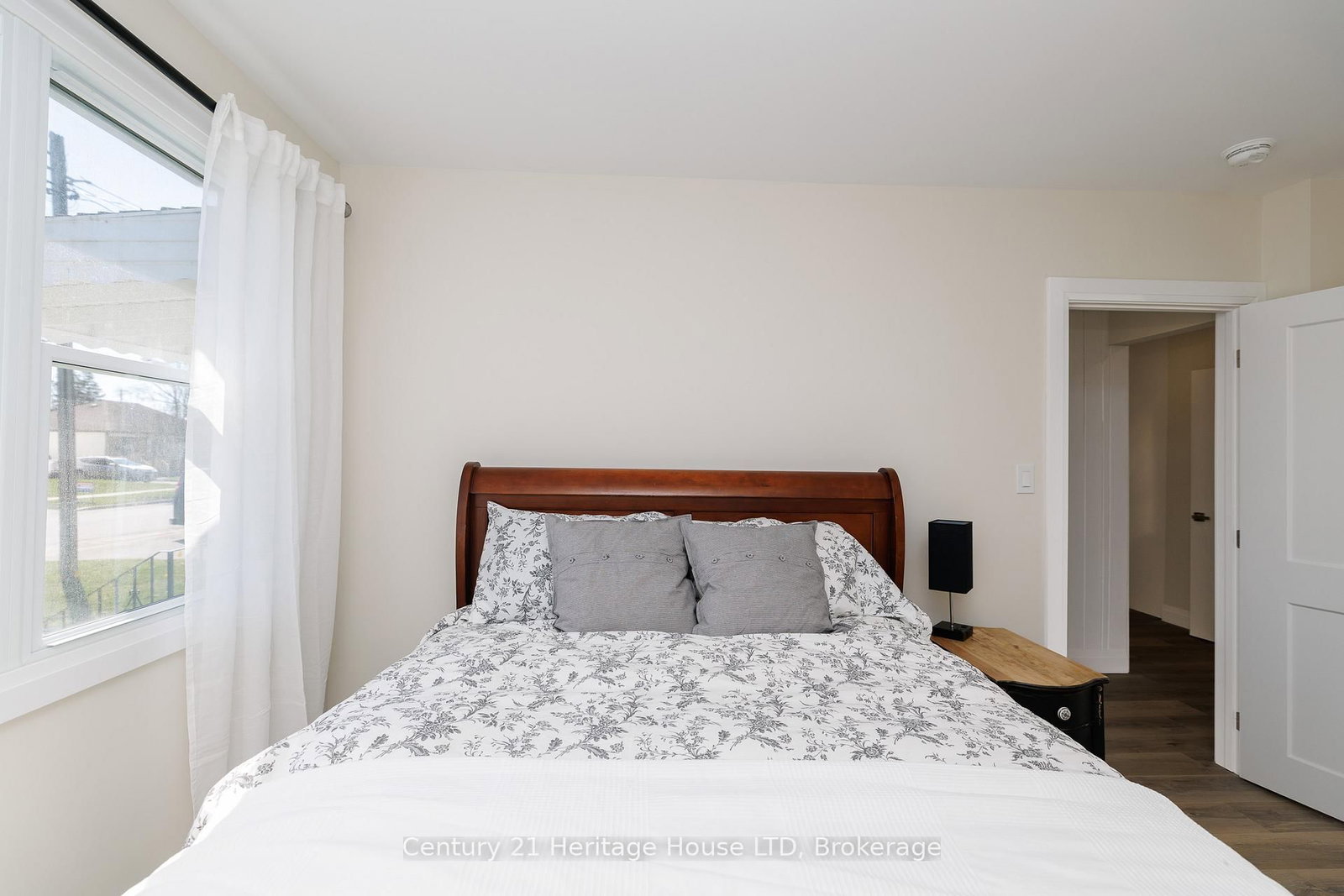 197 Murray Street • Fort Erie, ON photo 11