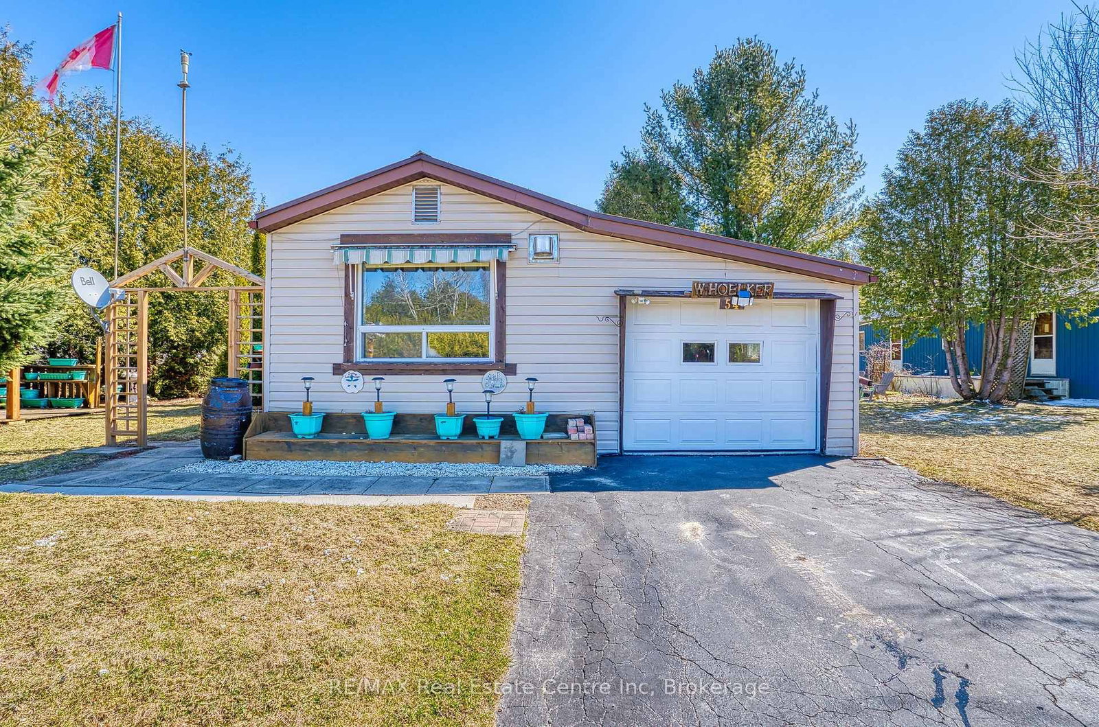 54 First Avenue • Wellington North, ON photo 1
