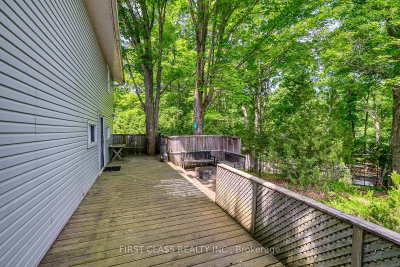 312A Henry Lane • Godfrey, ON photo 9